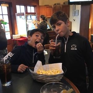 Meet your Posher, Lynn